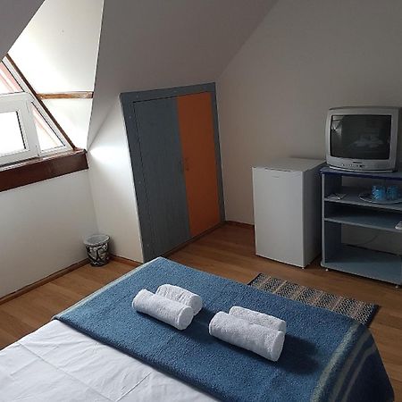 Pensiunea Casa Johnelly Costinesti Exteriör bild