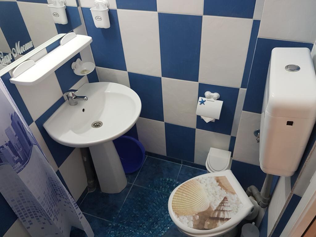 Pensiunea Casa Johnelly Costinesti Exteriör bild